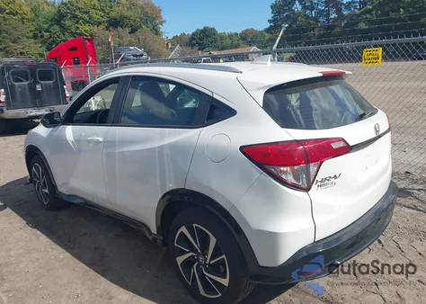 2019 Honda Hr-V Sport z USA, uszkodzony, nr VIN 3CZRU6H14KM702828